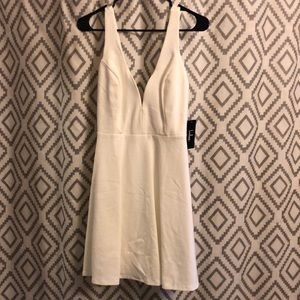 Women’s Lulus White Dress